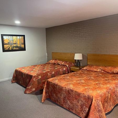 Auberge L'Étape Mont-Laurier Zimmer foto